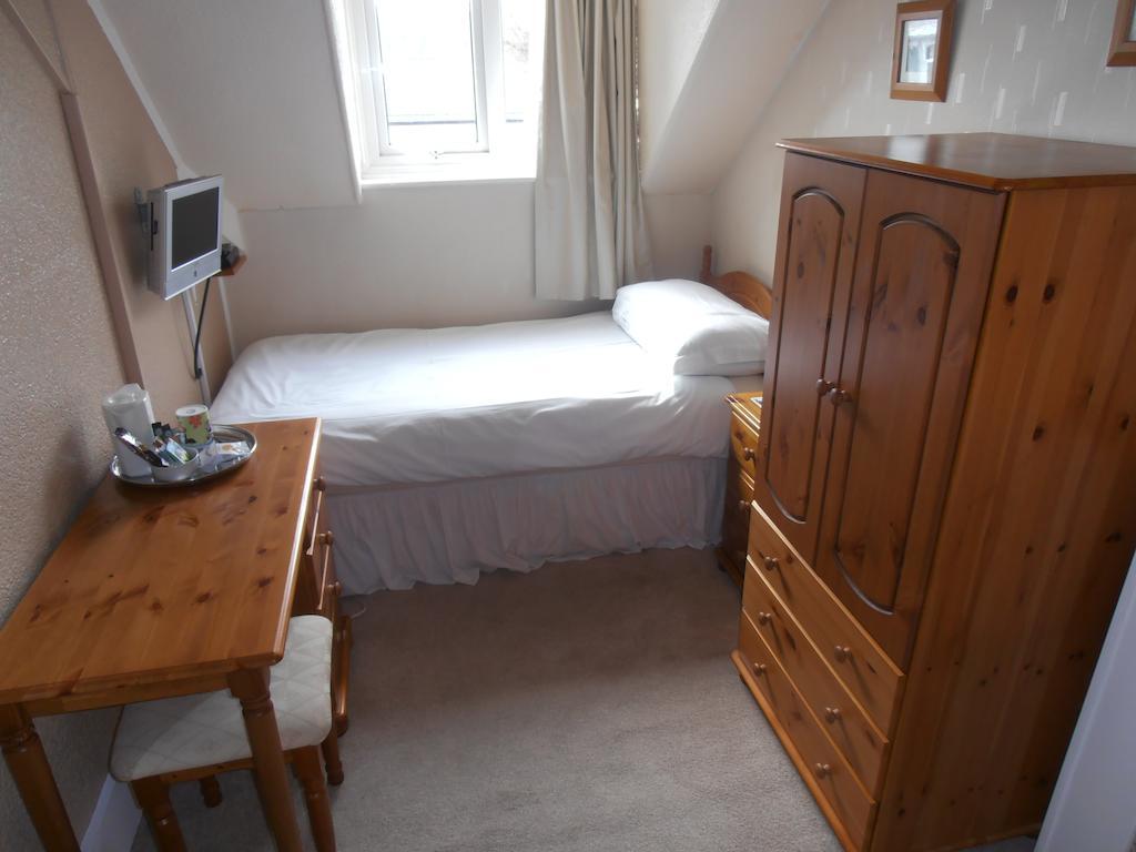 Meadowlea Guest House Okehampton Room photo