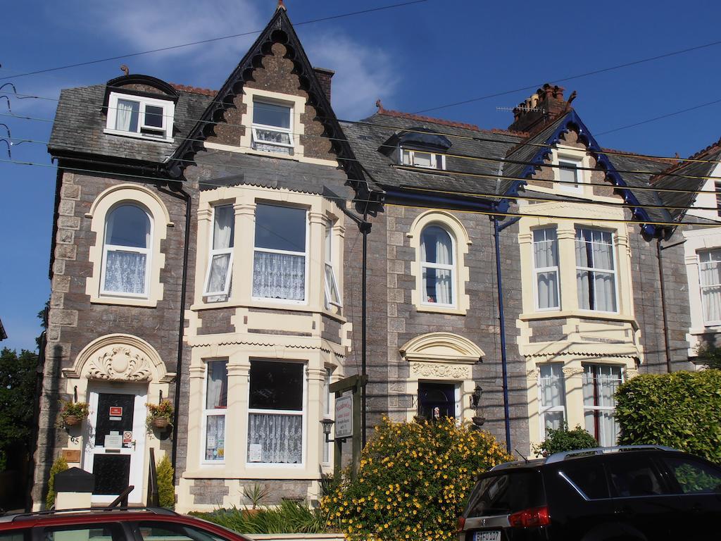 Meadowlea Guest House Okehampton Exterior photo